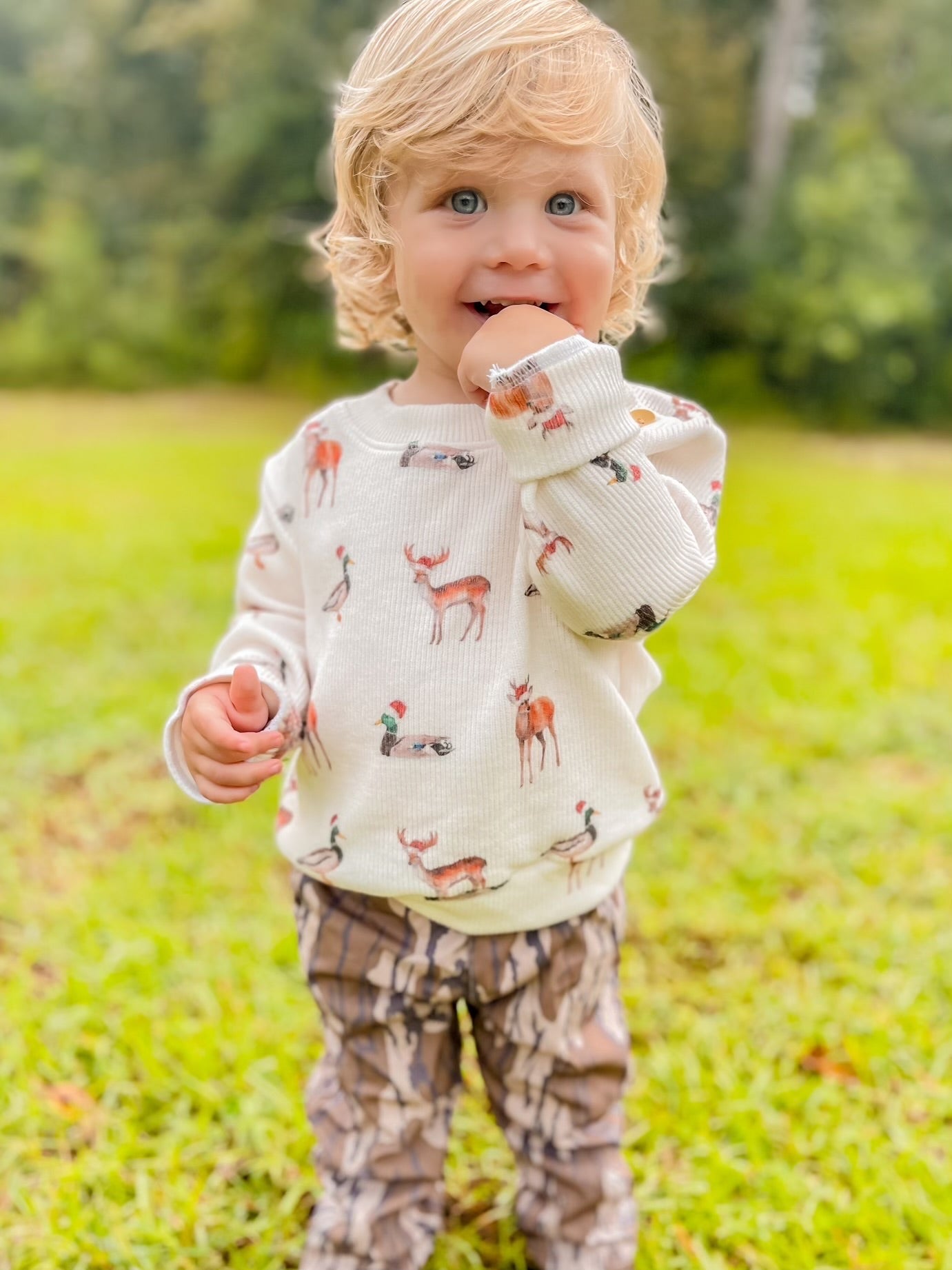 RTS : Wild Game Sweater